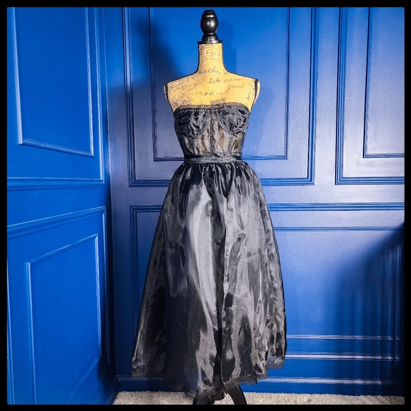 NBD Dresses & Skirts - NEW Black NBD "Imagine" Fit and Flare Dress